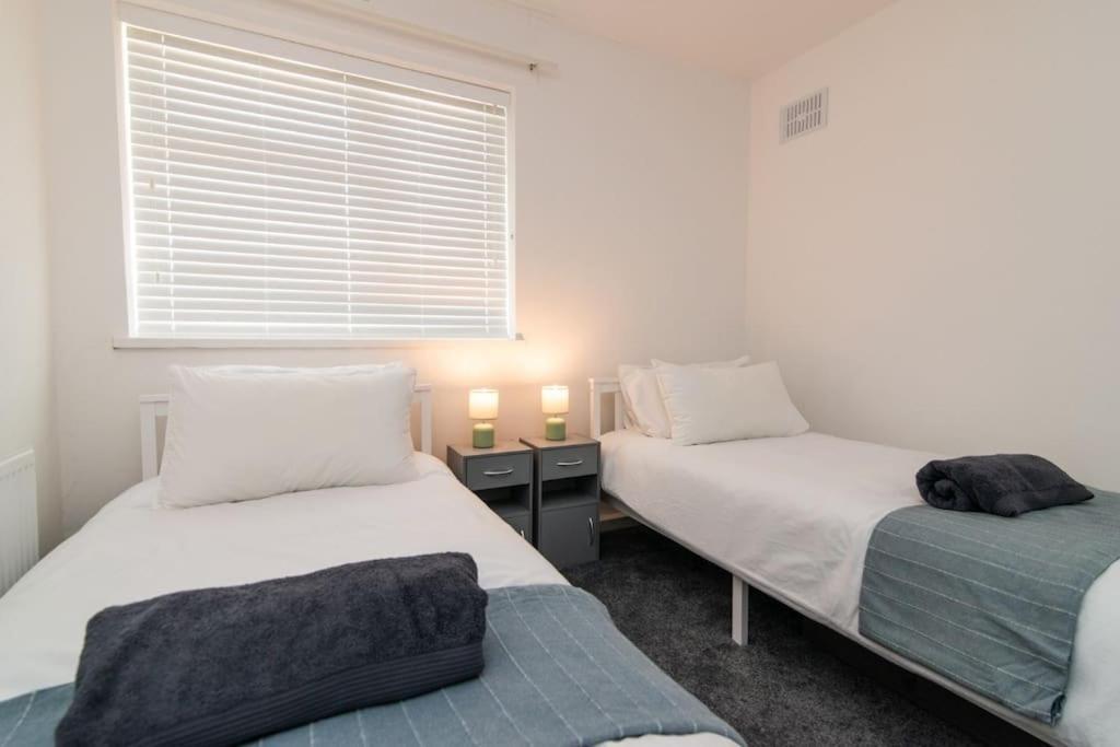 3 Bedroom House With Modern Amenities, Holiday home *